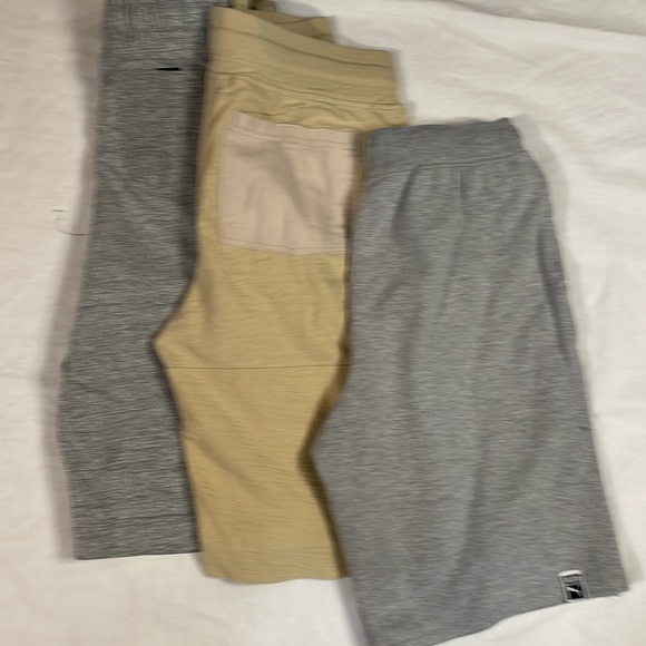 Youth Lot of Arhletic shorts. CSG , Puma Size Men’s Small And Boys XL - Picture 5 of 5